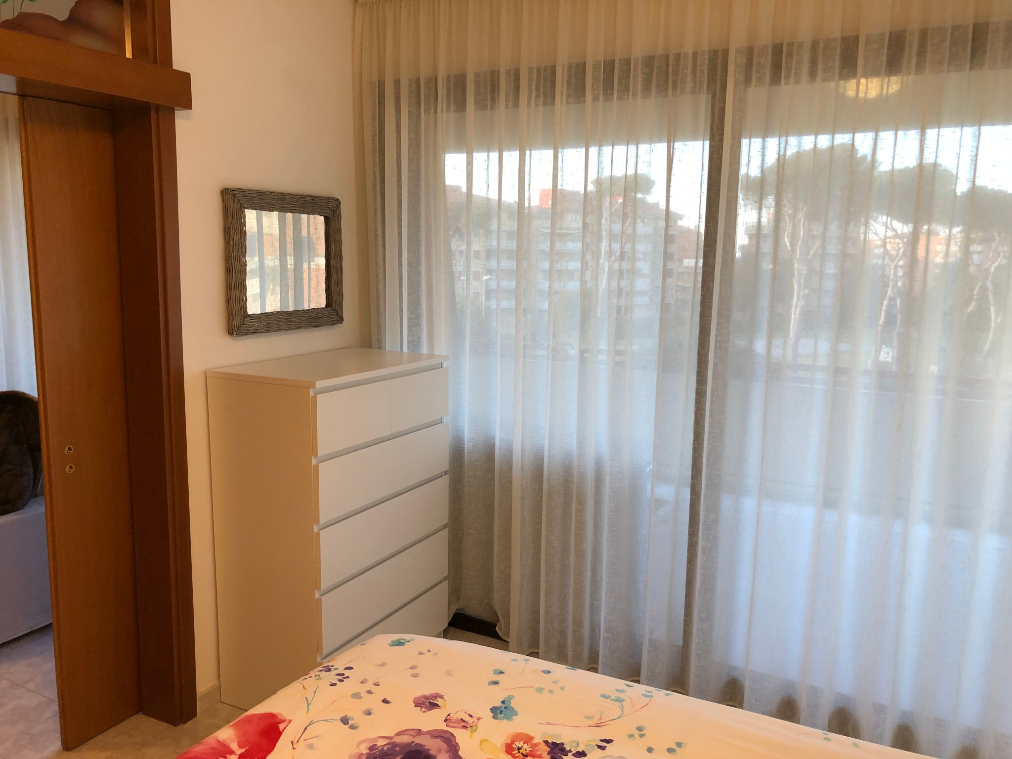 Camera/Bedroom